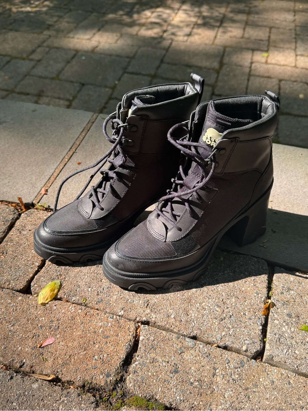 Sorel Black High-Ankle Lace-Up Boots with Gold Logo